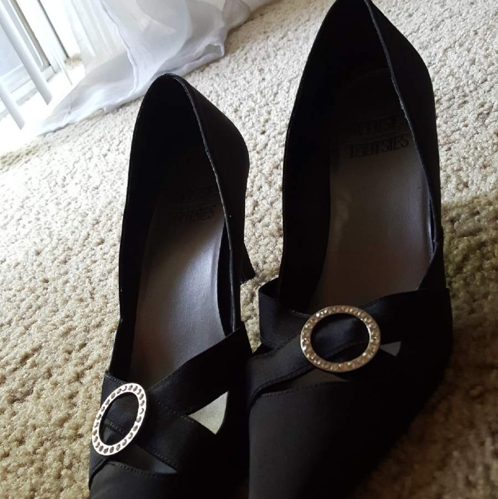 Shoe